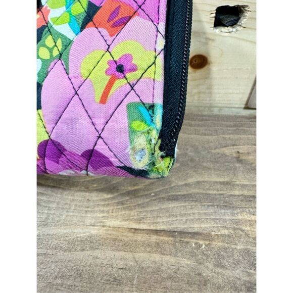 Vera Bradley Va Va Bloom 2012 Women's Floral Multicolor Turn Lock Zip-Around Wal - Picture 3 of 13